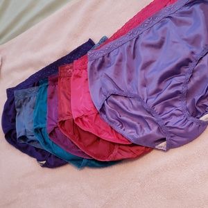 7 Hanes & Fruit of the Loom Panties Size 7/L. Bundle of 7 Assorted Colors.